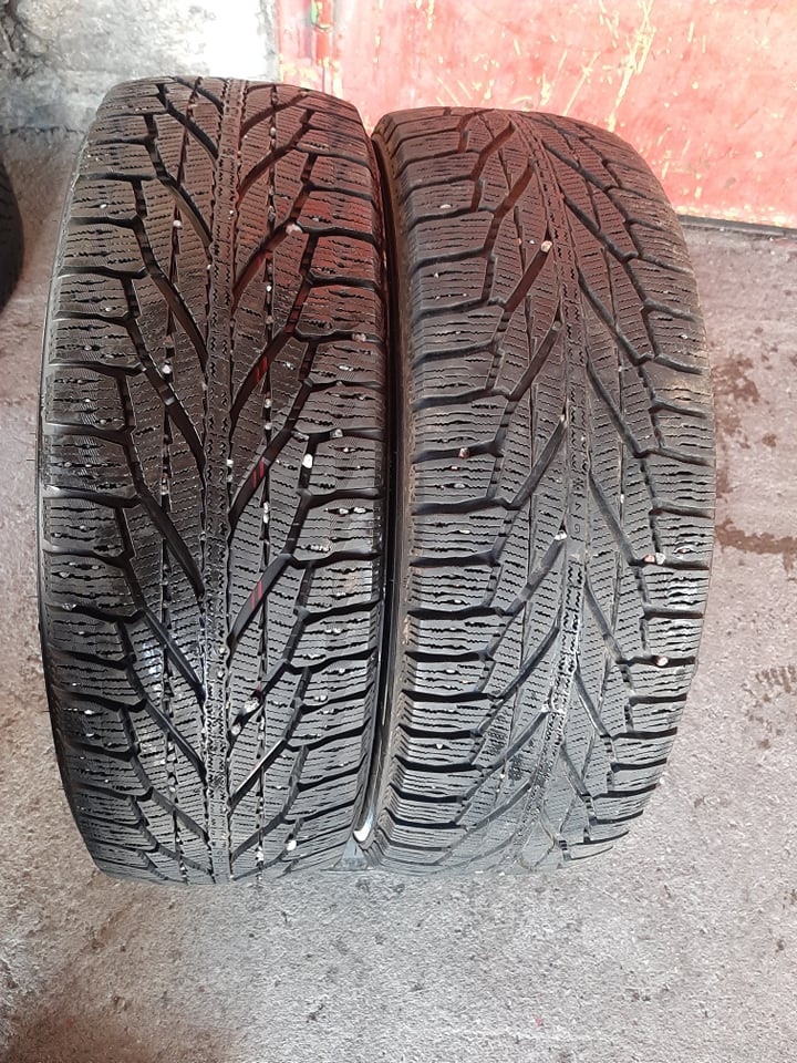 lamellrehv Nokian Hakkapeliitta R2 SUV