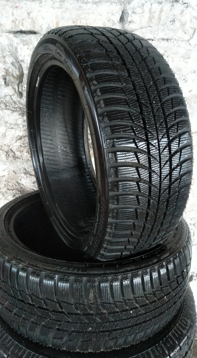 lamellrehv Bridgestone BLIZZAK DEMO LM 001
