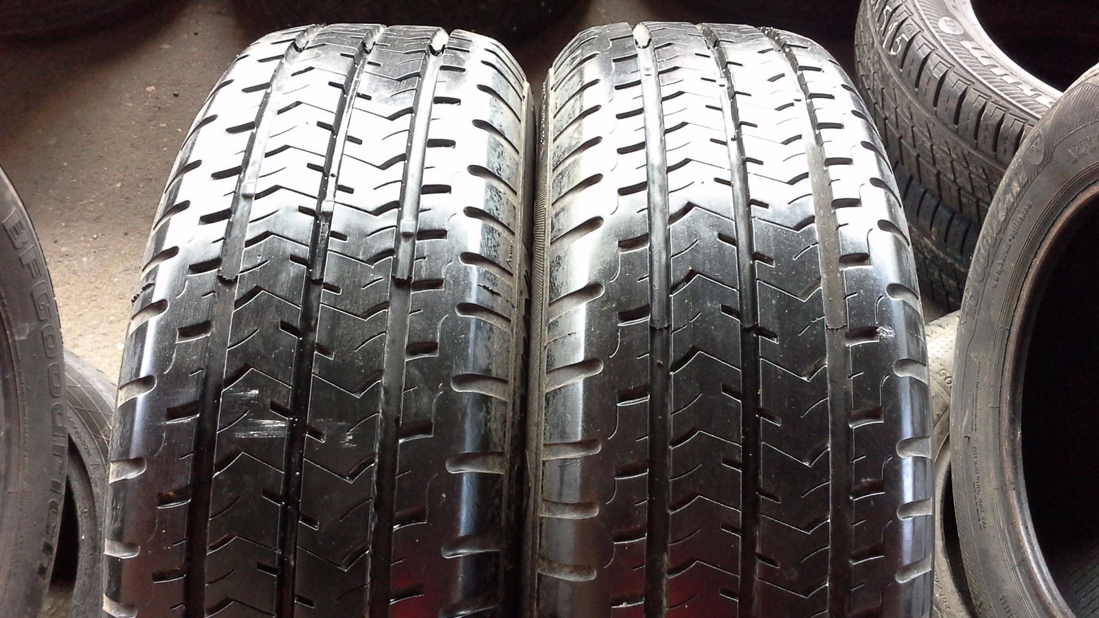 suverehv Uniroyal Rain Max