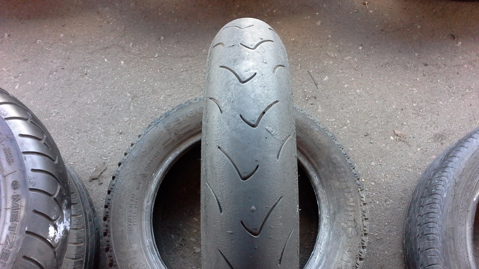 suverehv Metzeler Racetec