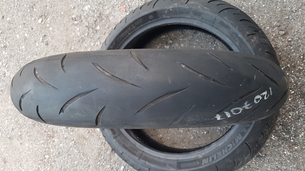 suverehv Bridgestone Battlax Hypersport S21F