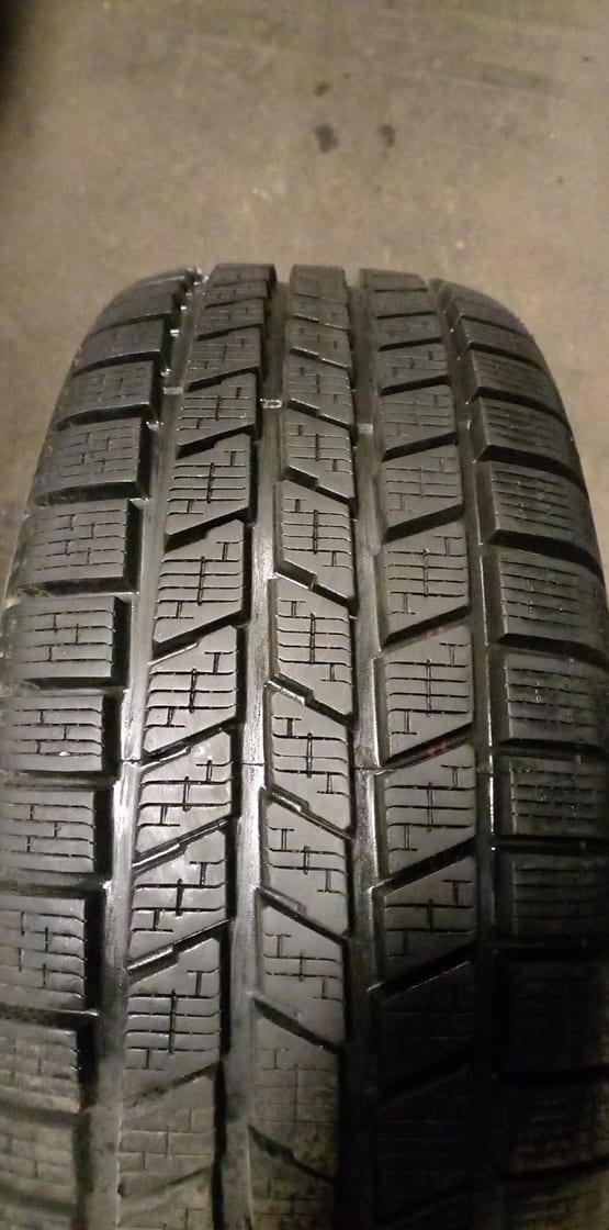lamellrehv Pirelli Scorpion Ice & Snow