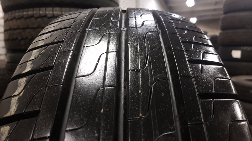 suverehv Pirelli CARRIER
