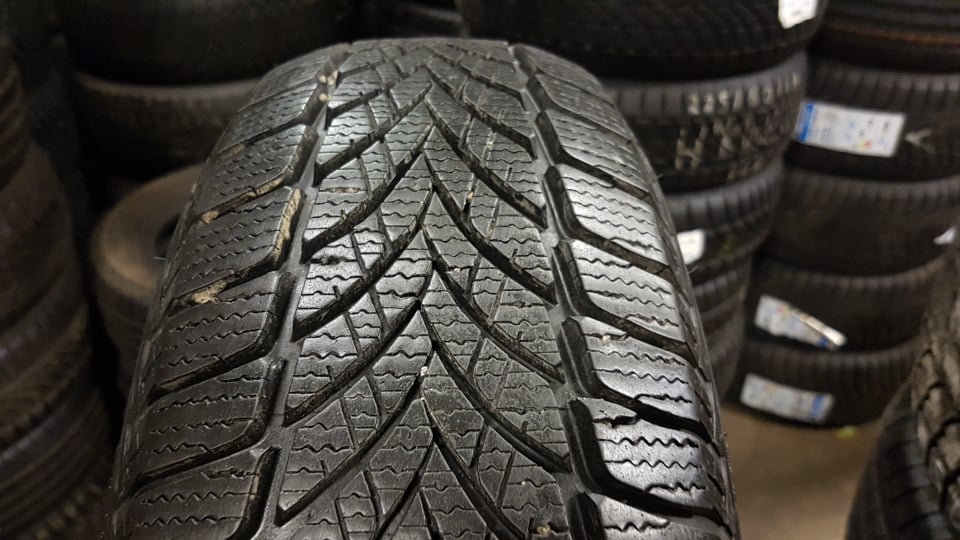 lamellrehv Goodyear UltraGrip Ice 2