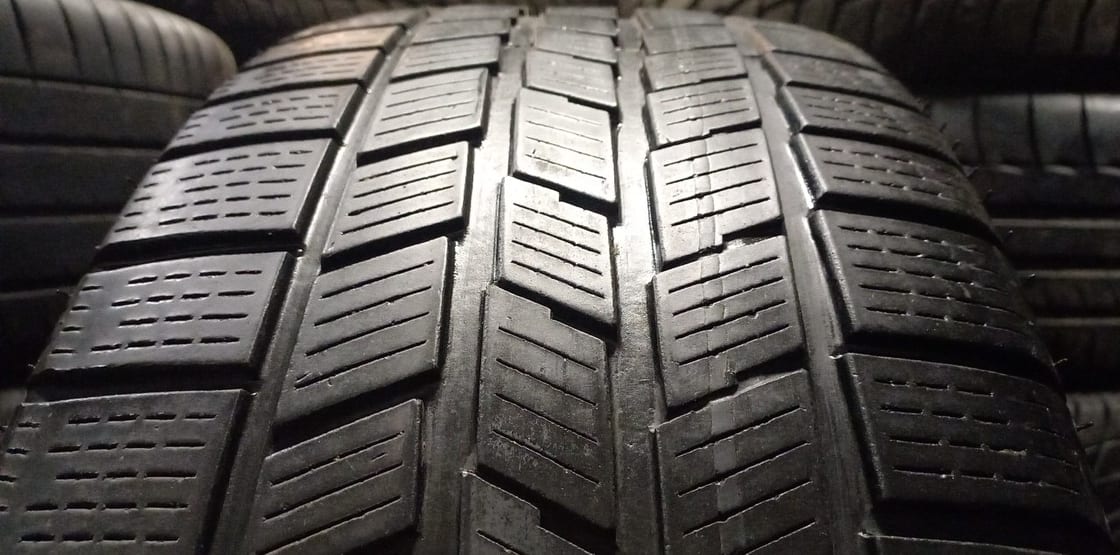 lamellrehv Pirelli Scorpion Ice & Snow