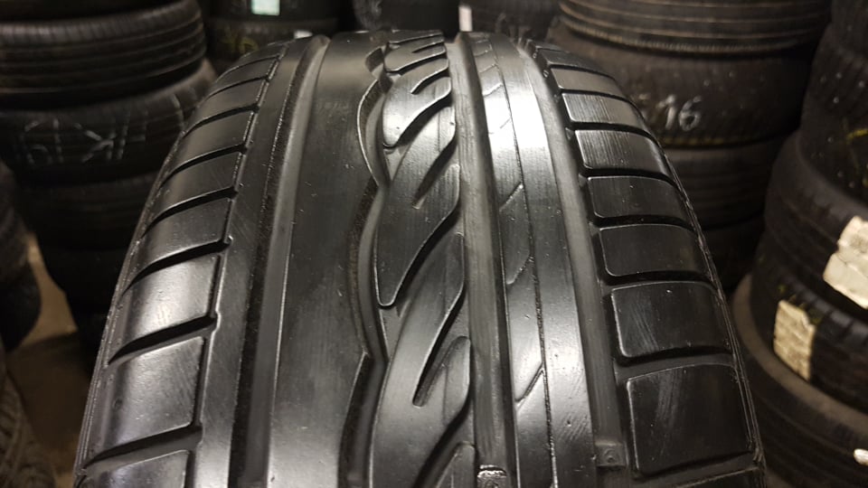 suverehv Dunlop Sp Sport 01A