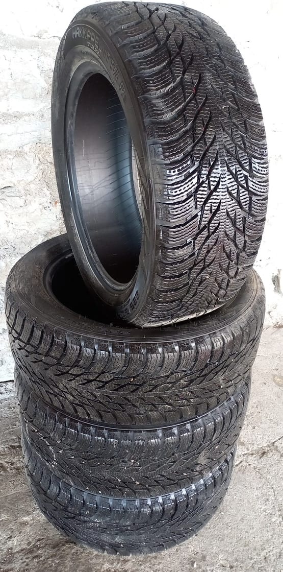 lamellrehv Nokian Hakkapeliitta R3