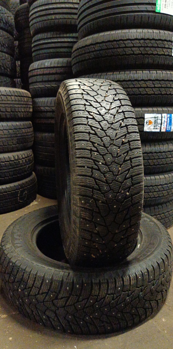 naastrehv GT Radial CHAMPIRO ICEPRO 3 SUV