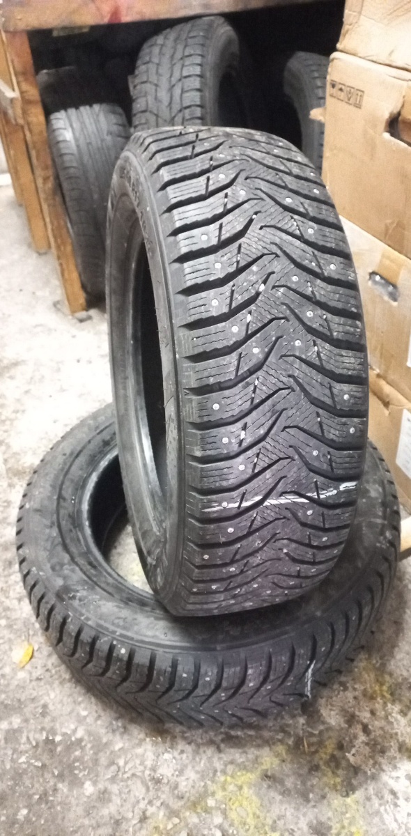 naastrehv Kumho WinterCraft SUV Ice WS31