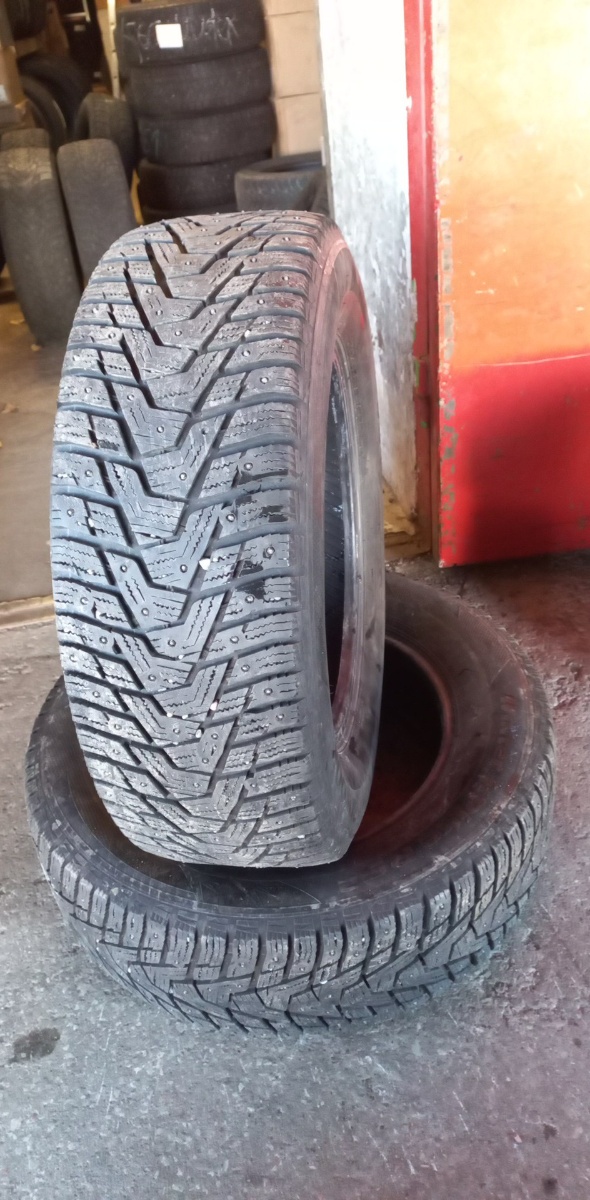 naastrehv Hankook WINTER I*PIKE RS2 W429