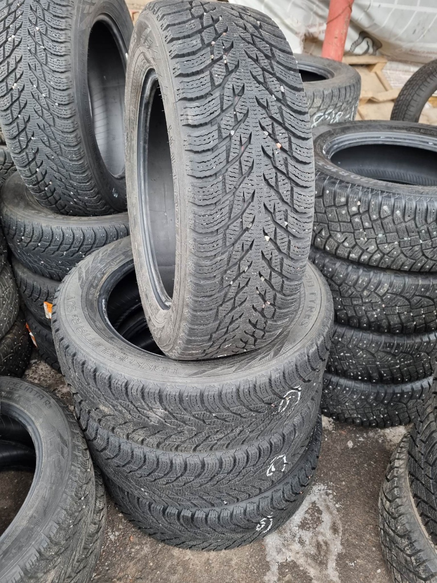 lamellrehv Nokian Hakkapeliitta R3