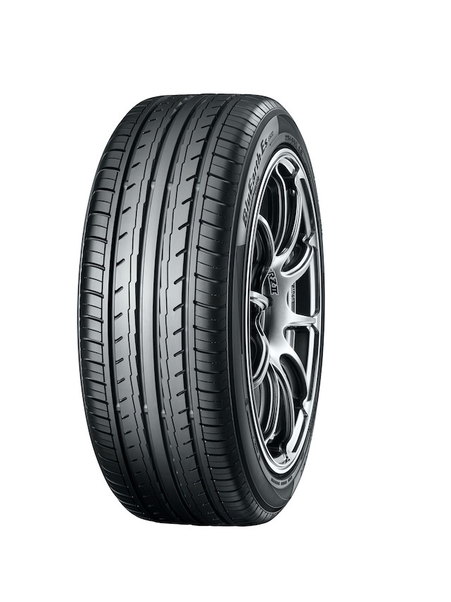 suverehv Yokohama BlueArth ES32