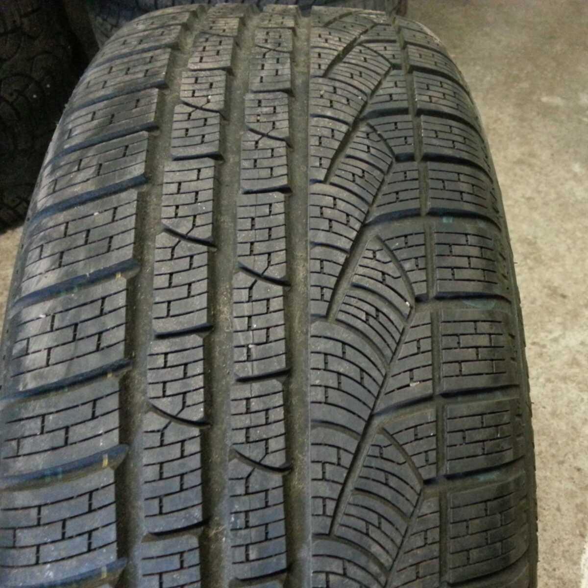 lamellrehv Pirelli Sottozero Winter 240 Serie 2