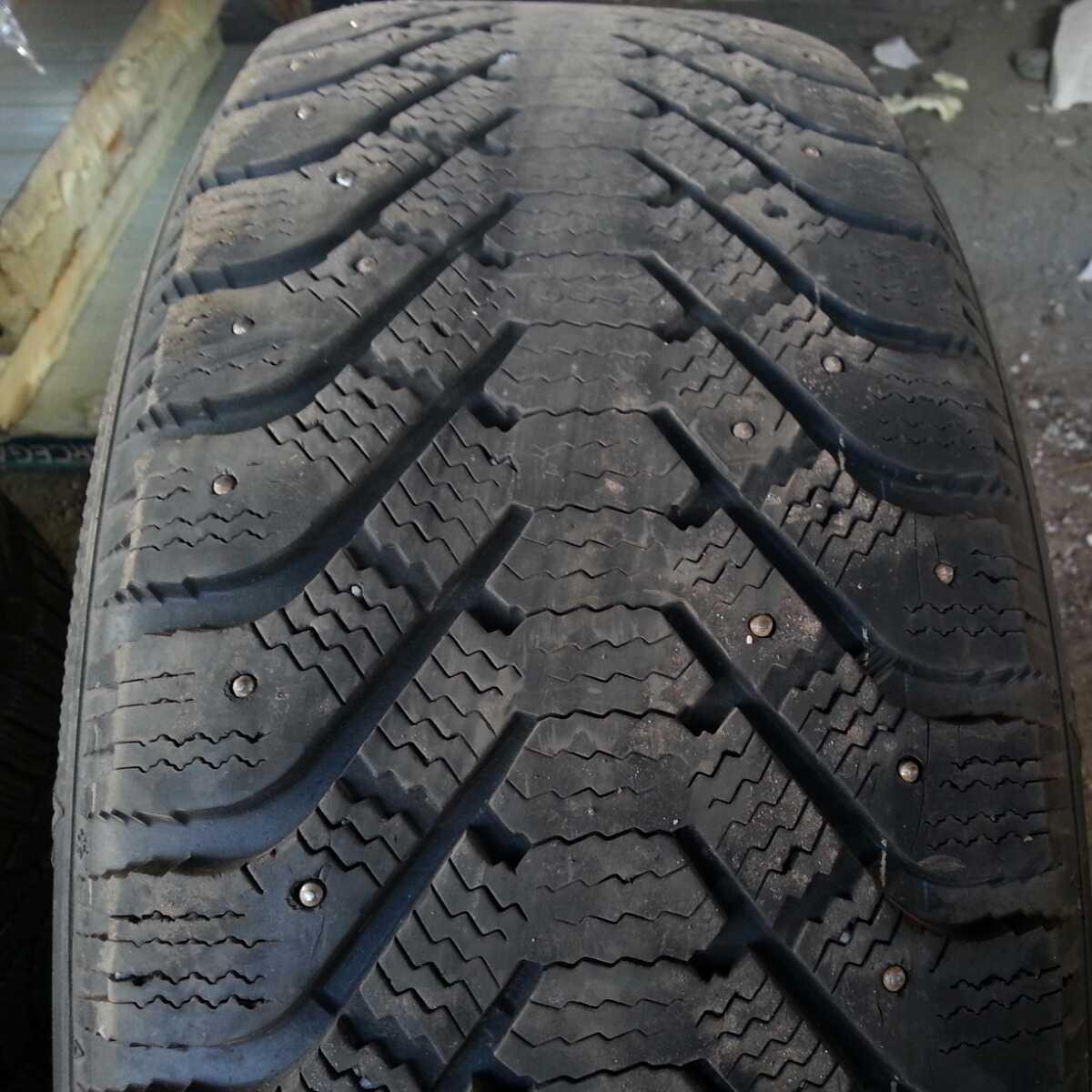 naastrehv Goodyear Ultra Grip 500