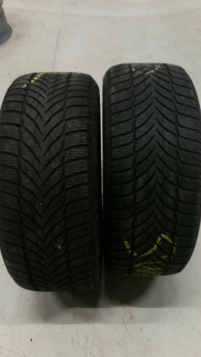 lamellrehv Goodyear UltraGrip Ice 2