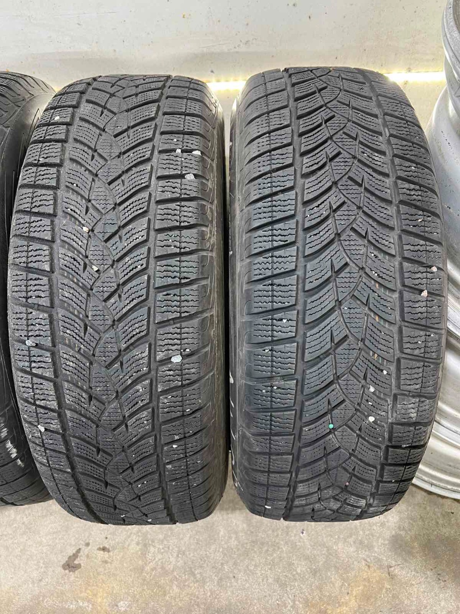 lamellrehv Goodyear Ultra Grip Ice SUV G1