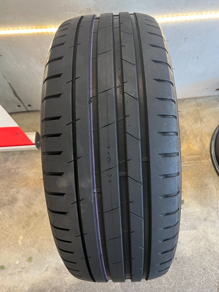 suverehv Nokian Hakka Black 2 SUV