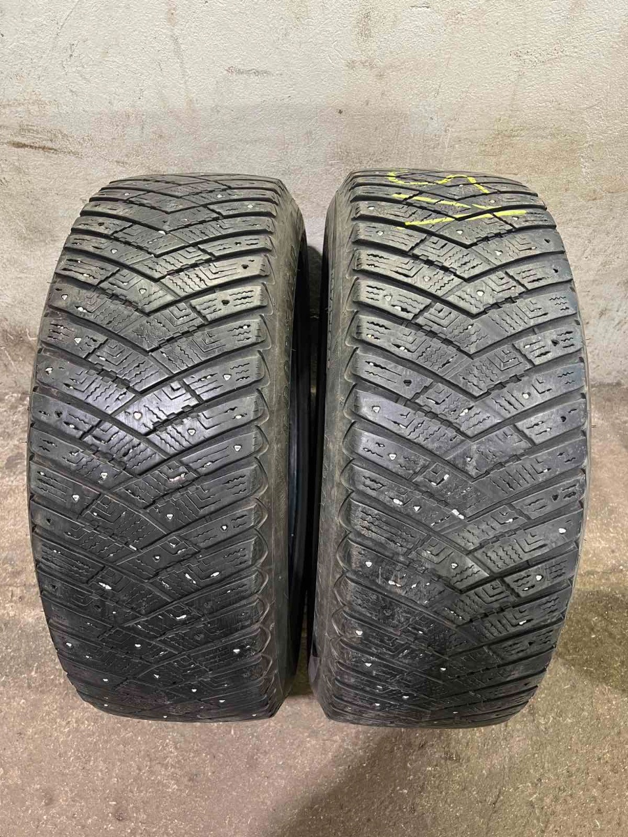 naastrehv Goodyear Ultra Grip Ice Arctic