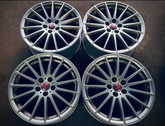 valuveljed Jaguar Original