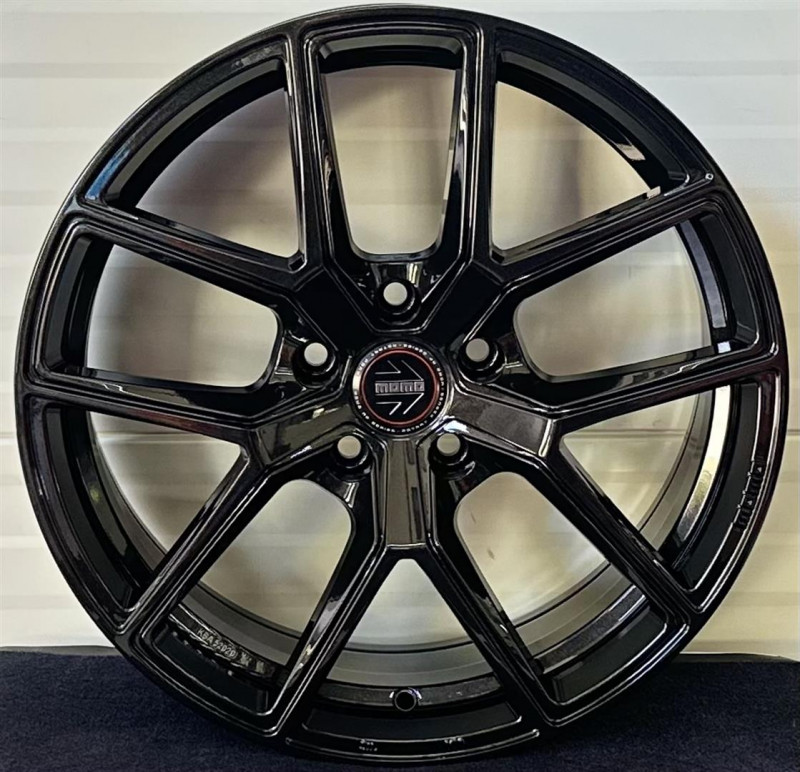 valuveljed Momo Audi/ Mercedes/BMW