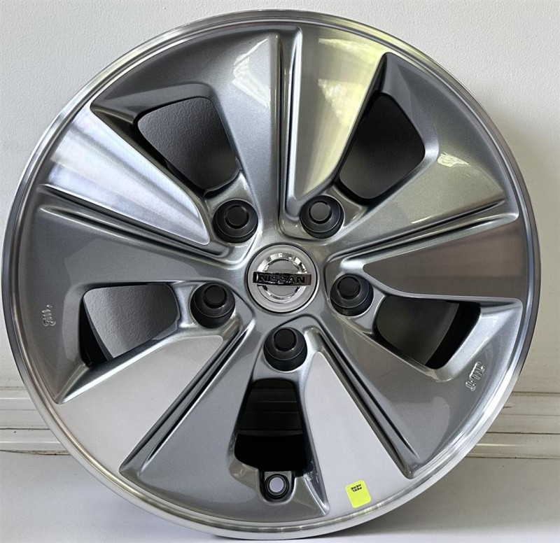 valuveljed Nissan Original