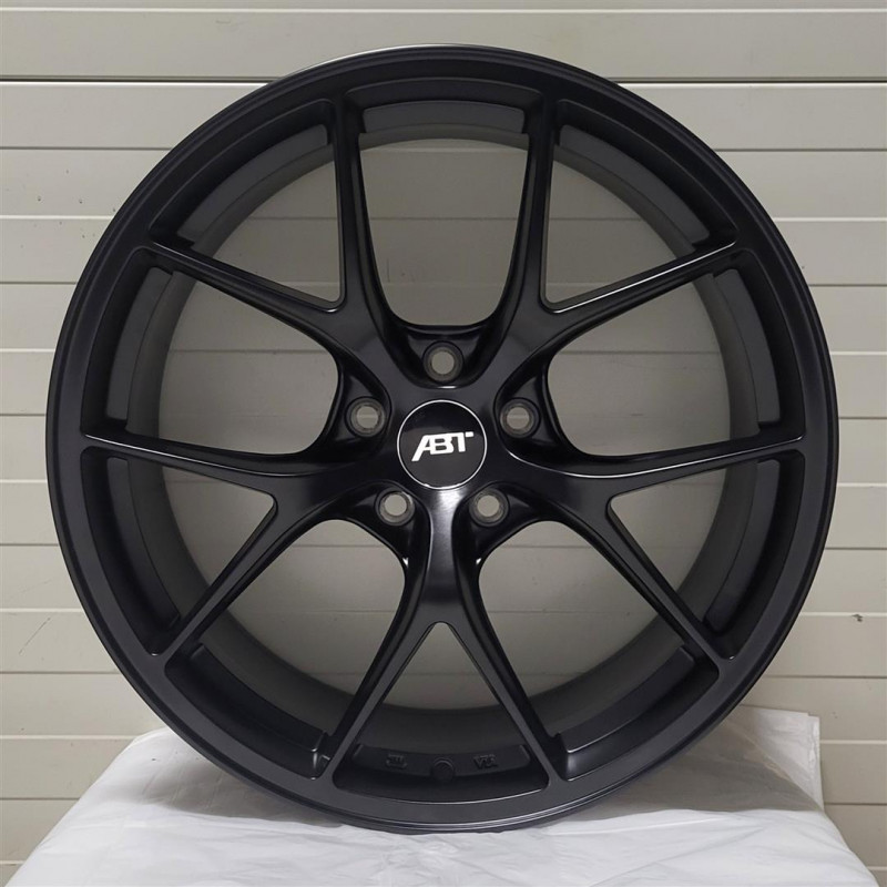 valuveljed AMZ Volvo/Ford