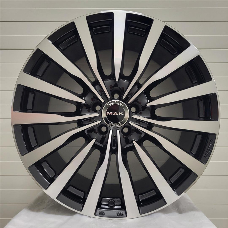 valuveljed MAK Mercedes/Audi