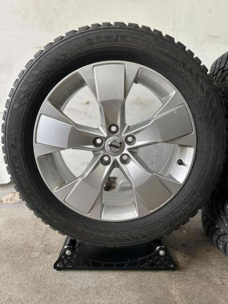 aluvanteet Volvo Original