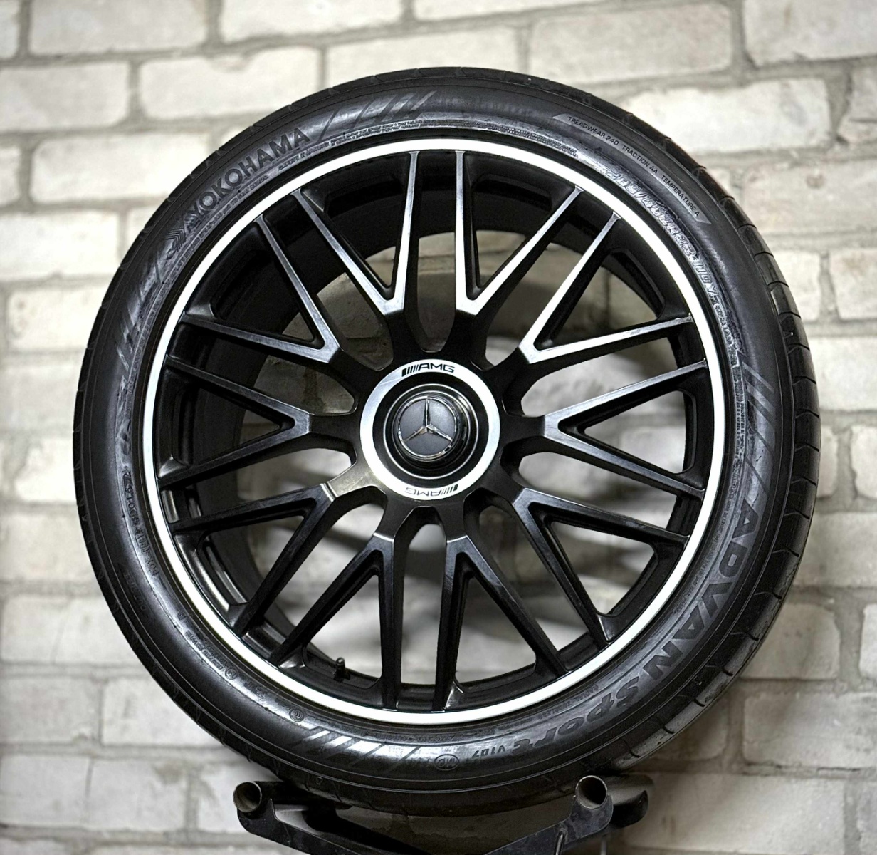 valuveljed Mercedes Benz AMG Original DEMO