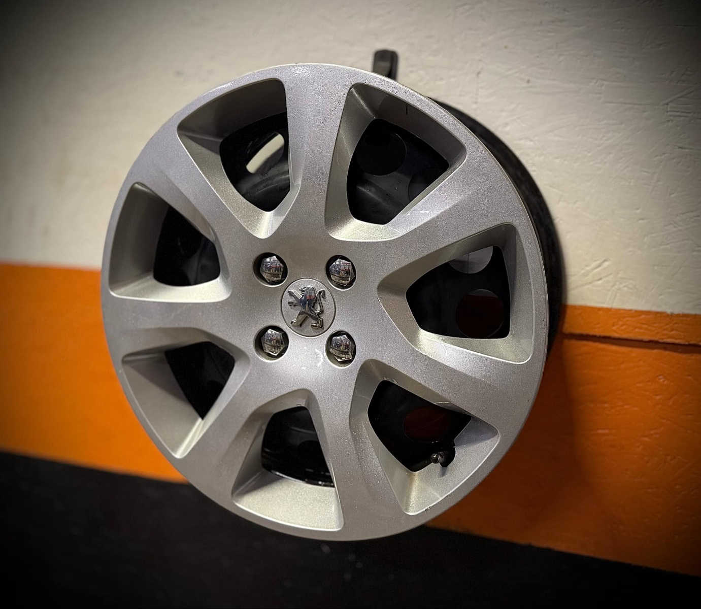 plekkveljed Peugeot Original