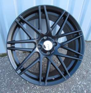 aluvanteet Haxer HX013(E269165503S)BlackHalfMatt(BLHM)SMART(R)(Front)