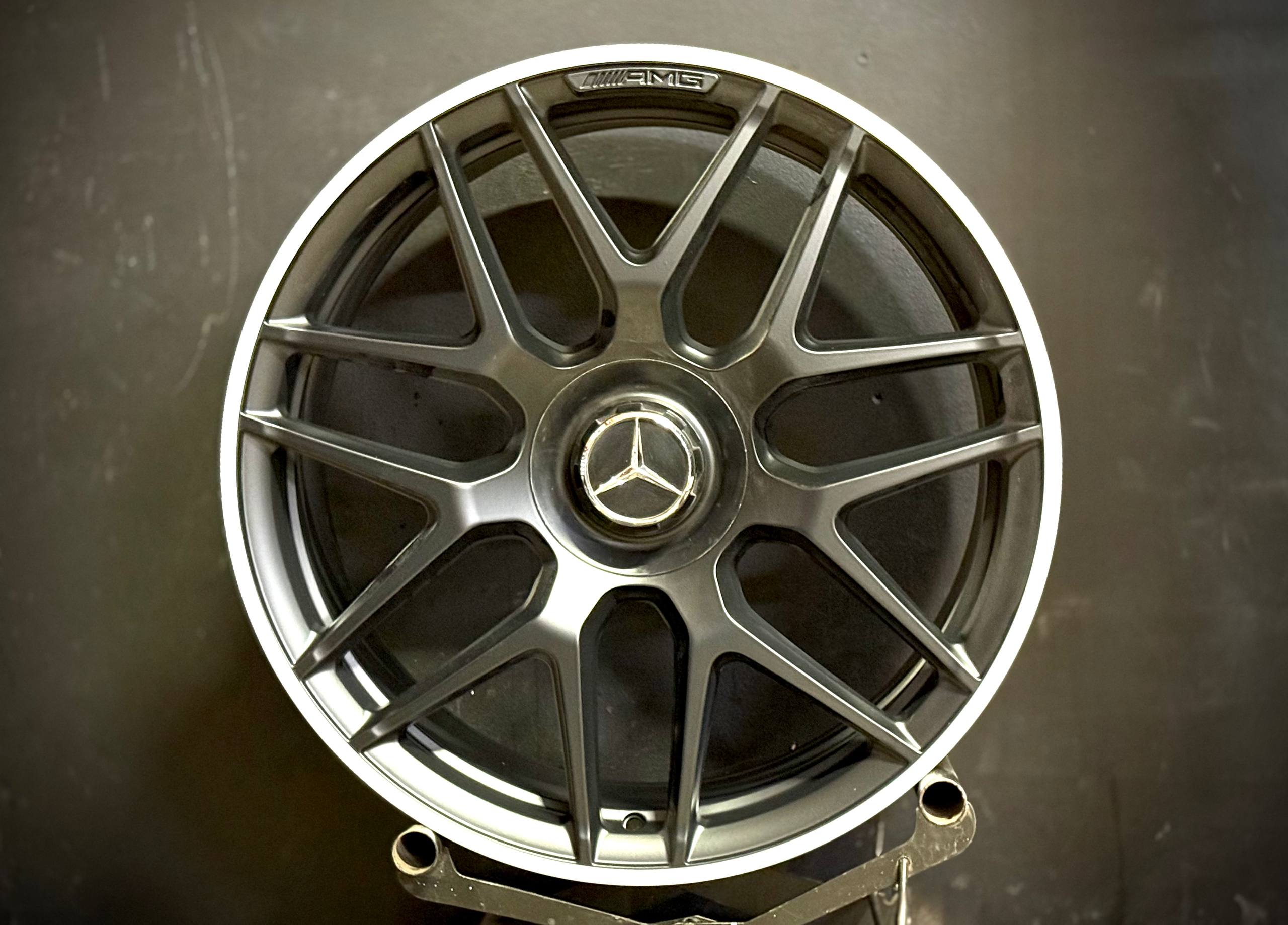 valuveljed Mercedes Benz AMG DEMO