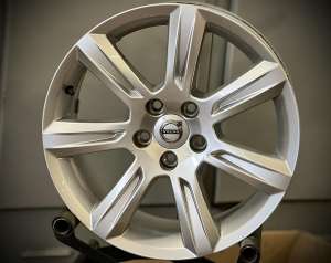 aluvanteet Volvo Original