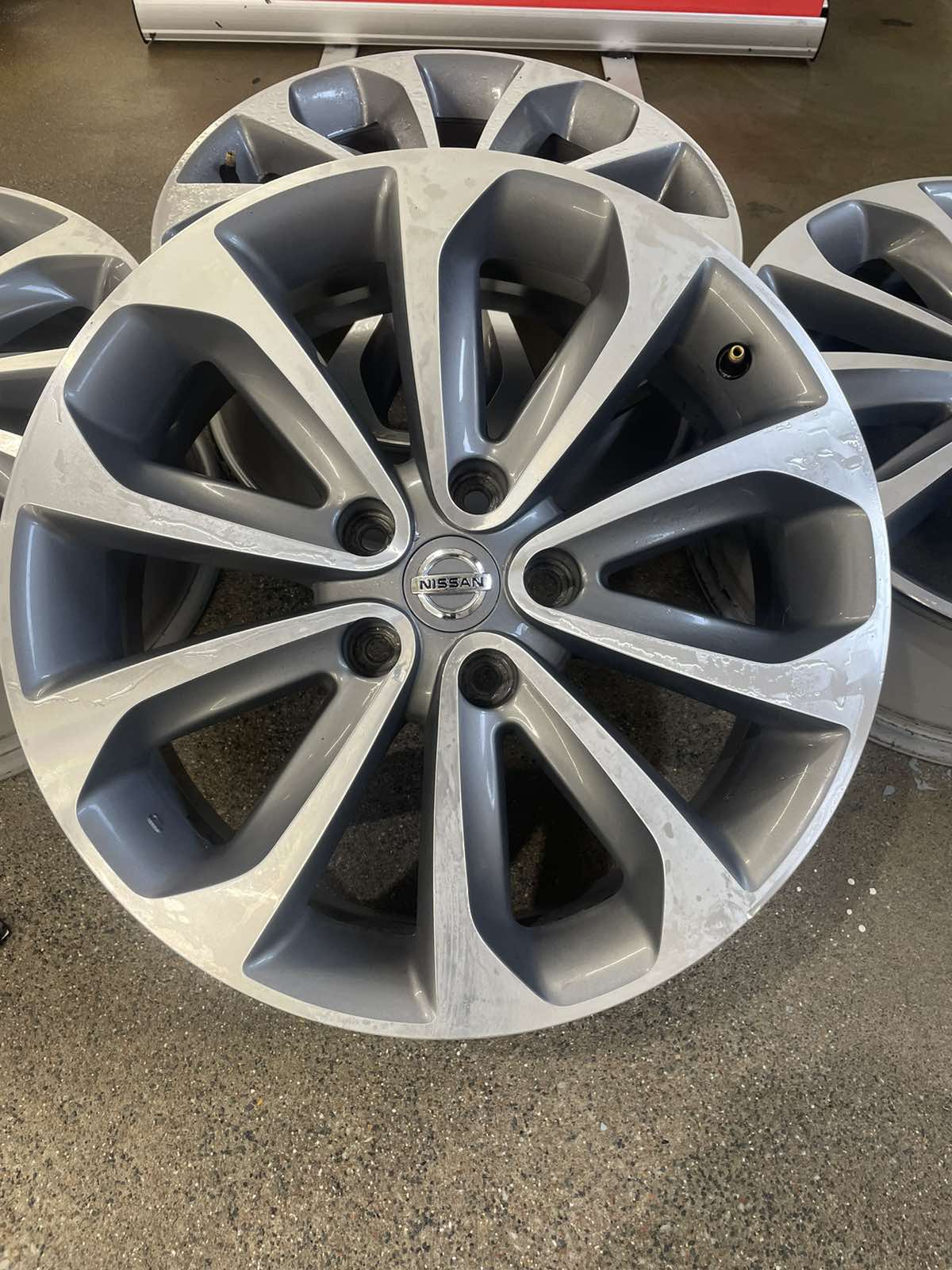 valuveljed Nissan Originaal