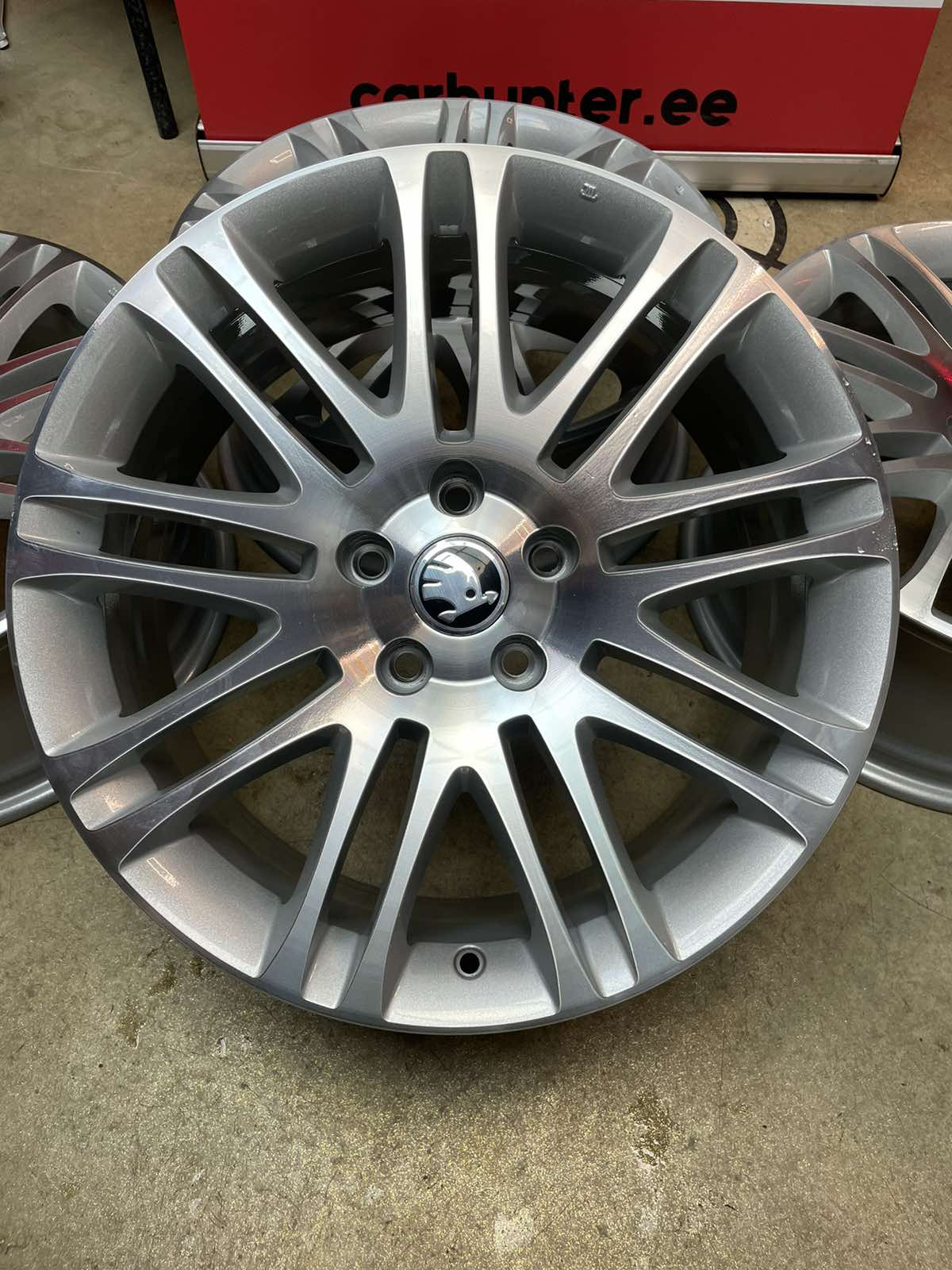 valuveljed Skoda Original
